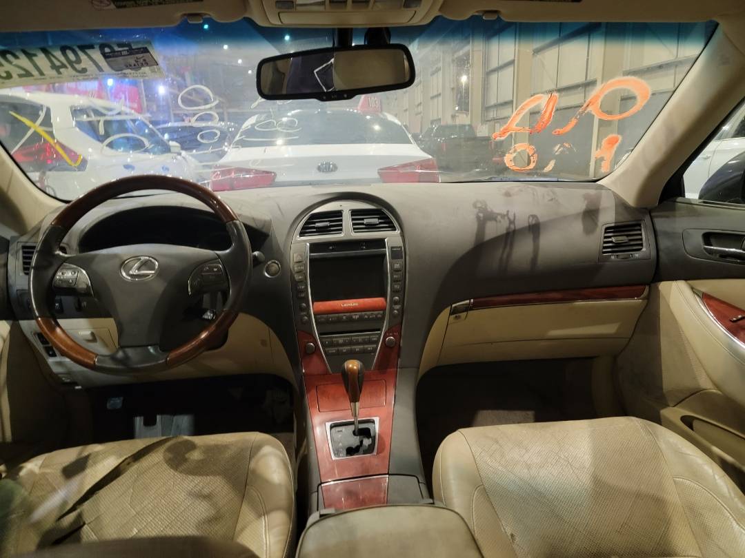 2011 LEXUS ES 350 — 226139 Miles — Lot B2417000 — Main - Marhaba Auctions Used Cars - Image 8