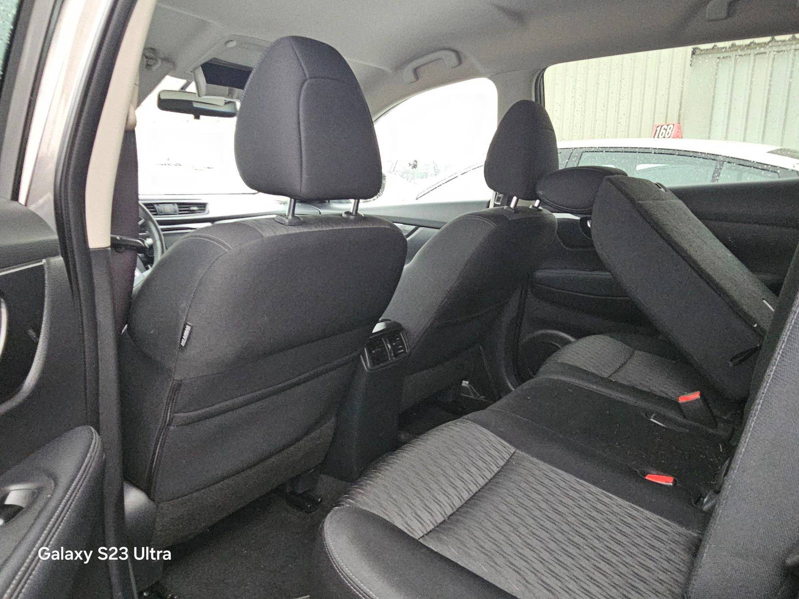2017 NISSAN ROGUE — 128165 Miles — Lot HP607763 — Main - Marhaba Auctions Used Cars - Image 7