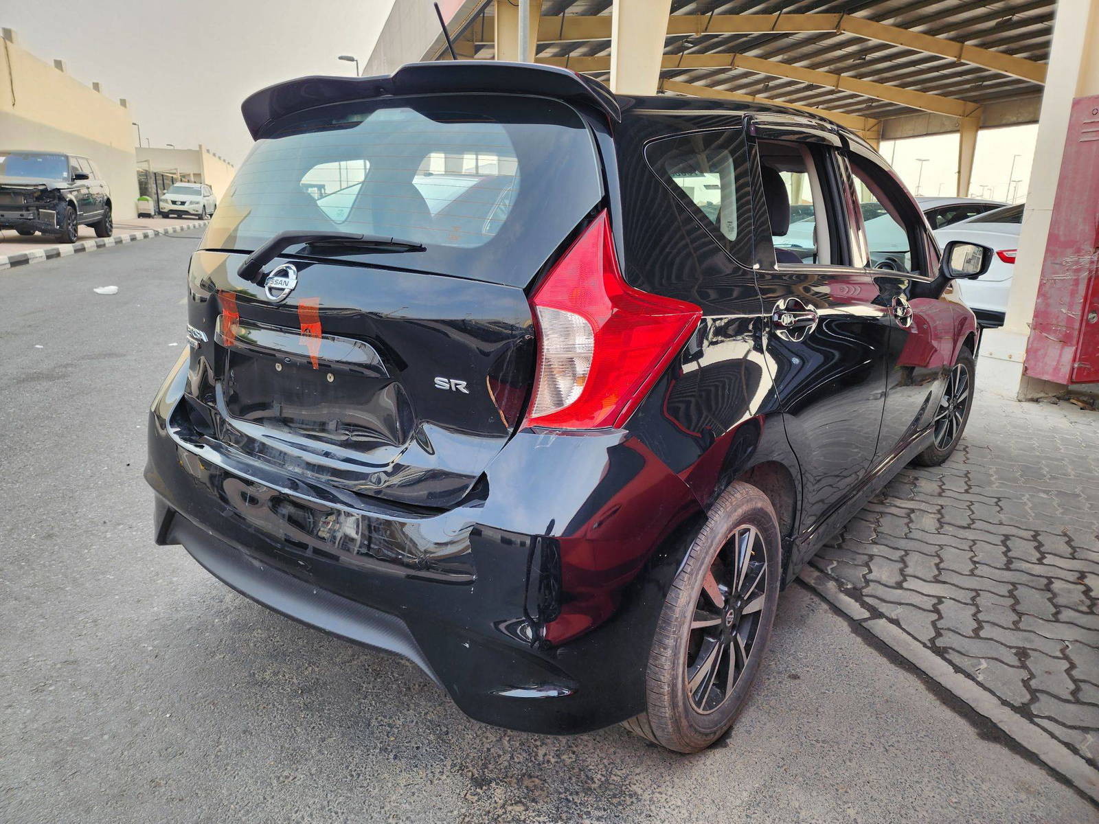 2018 NISSAN VERSA NOTE — 171520 Miles — Lot 79066633 — Souq - Marhaba Auctions Used Cars - Image 3