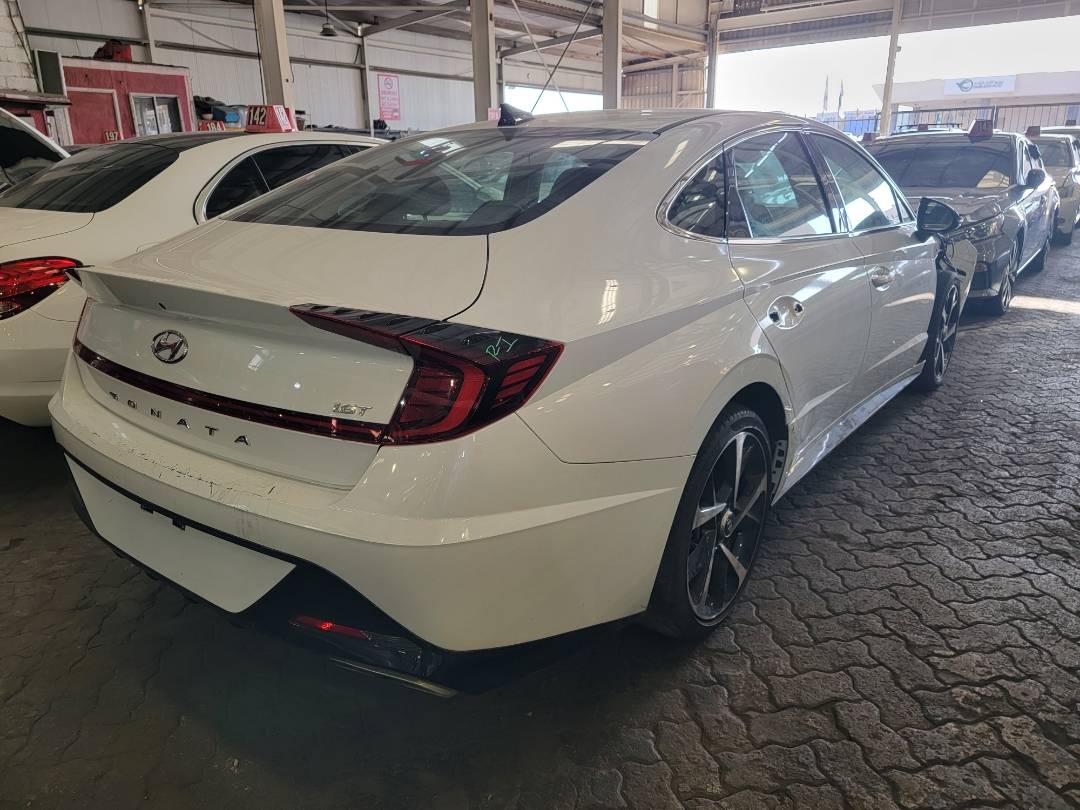 2021 HYUNDAI SONATA — 20611 Miles — Lot 064060 — Main - Marhaba Auctions Used Cars - Image 3