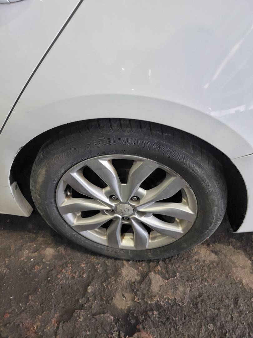 2015 KIA OPTIMA — 126468 Miles — Lot 73359824 — Main - Marhaba Auctions Used Cars - Image 9