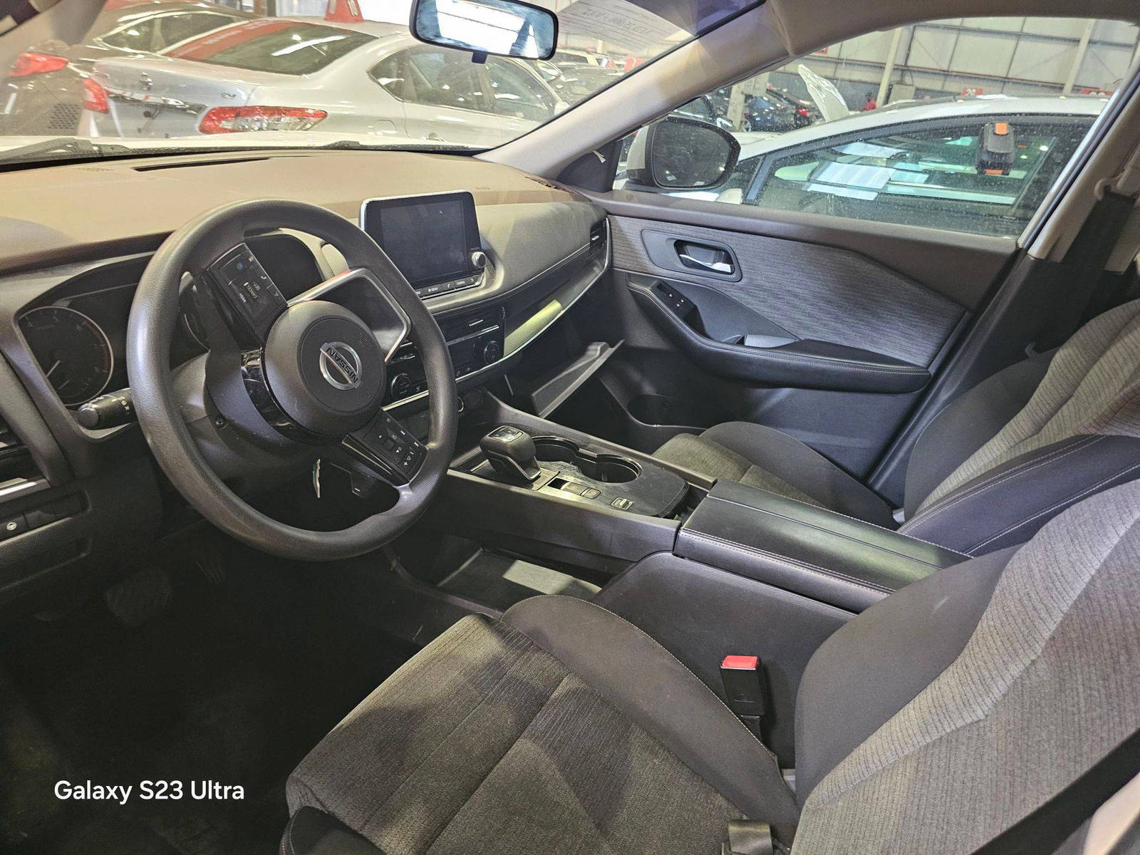 NISSAN ROGUE 2021 - Marhaba Auction Used Cars - Image 8