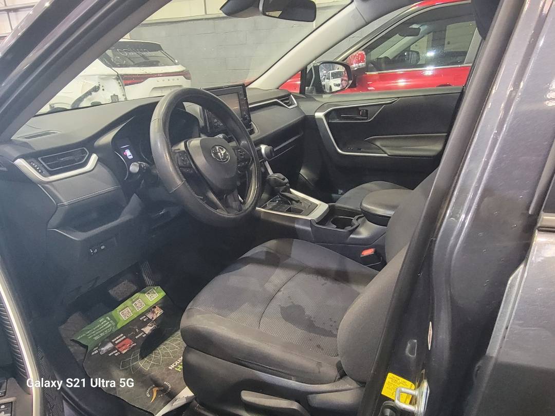 2019 TOYOTA RAV4 — 105371 Miles — Lot 083594 — Main - Marhaba Auctions Used Cars - Image 8