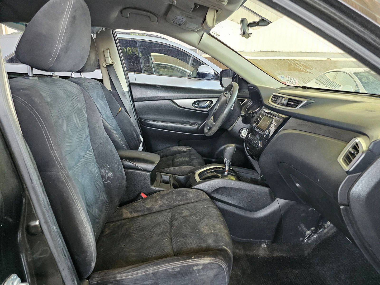 NISSAN ROGUE 2016 - Marhaba Auction Used Cars - Image 9