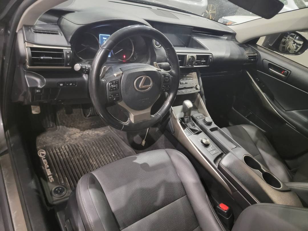 2017 LEXUS IS 200T — 90331 Miles — Lot 050899 - Marhaba Auctions Used Cars - Image 4
