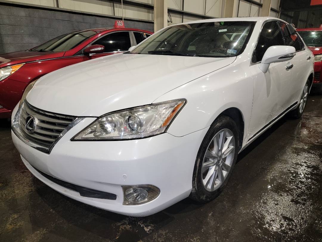 2011 LEXUS ES 350 — 112142 Miles — Lot 2445725 - Marhaba Auctions Used Cars - Image 8
