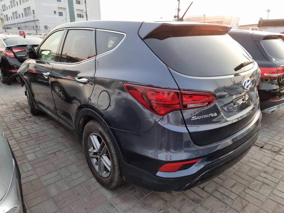 2018 HYUNDAI SANTA FE SPORT — 90442 Miles — Lot 77713 — Main - Marhaba Auctions Used Cars - Image 4