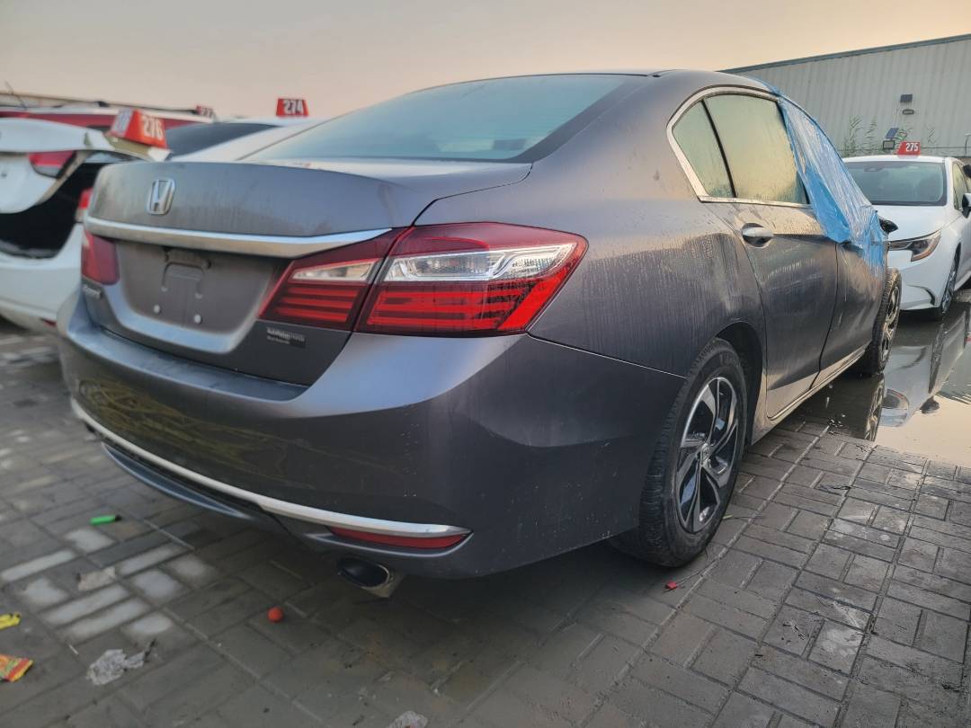 2017 HONDA ACCORD — 114930 Miles — Lot 81695363 - Marhaba Auctions Used Cars - Image 3