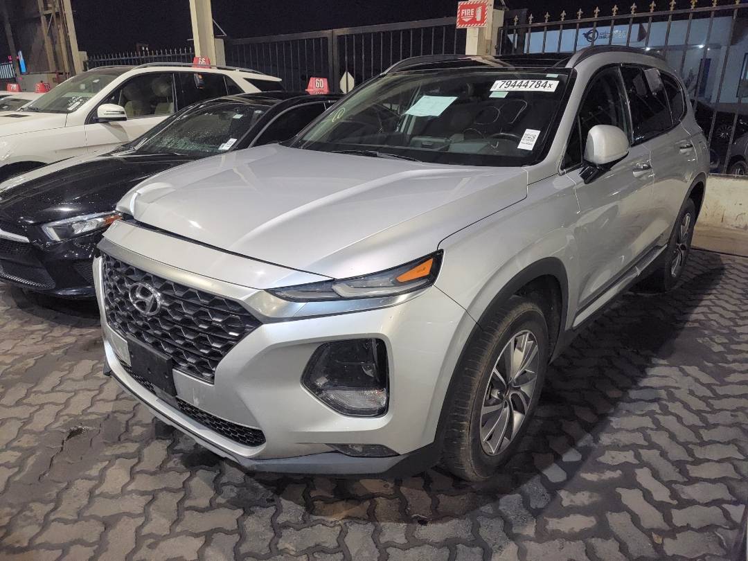 HYUNDAI SANTA FE 2019 - Marhaba Auction Used Cars - Image 4