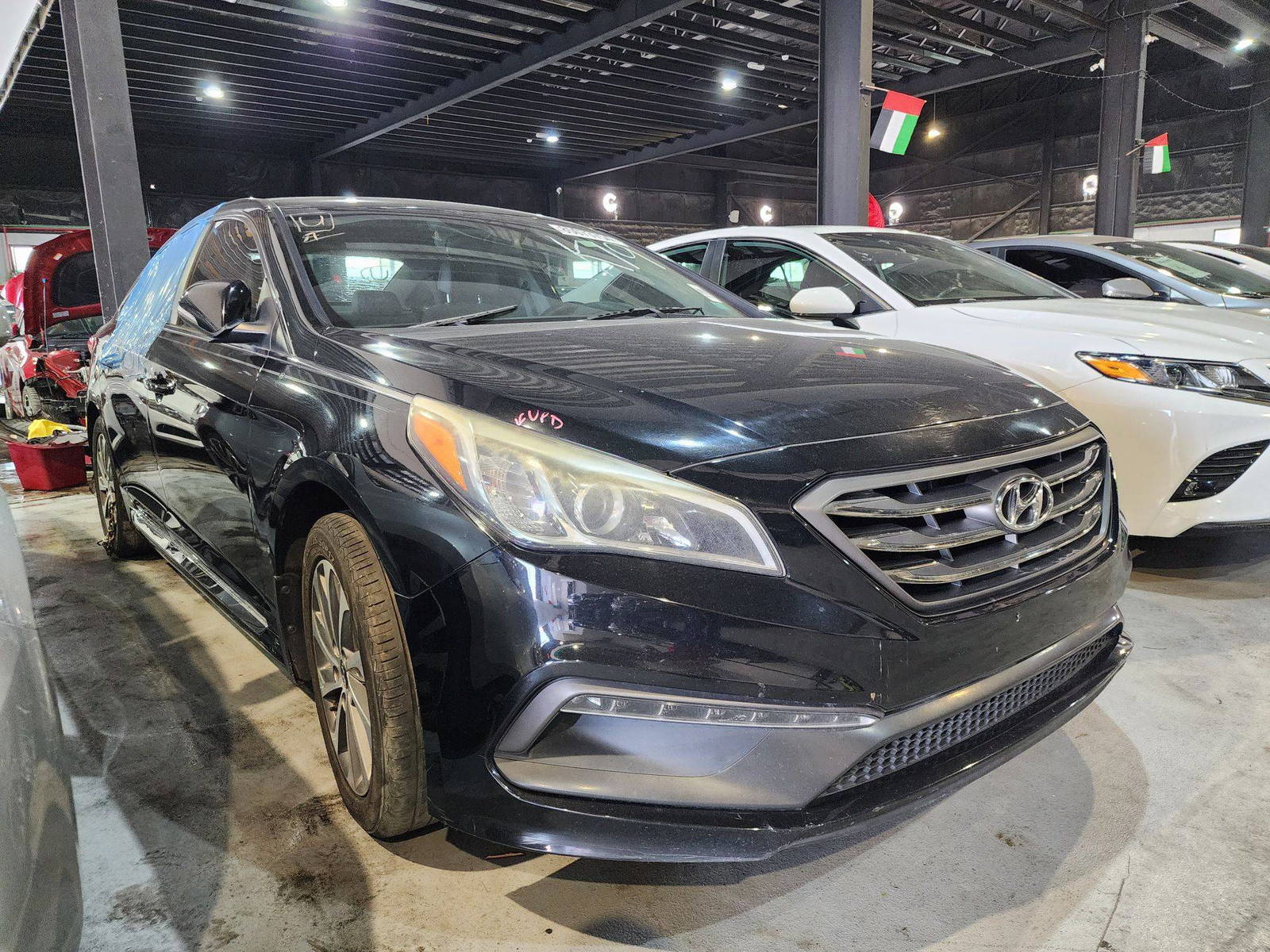 2015 HYUNDAI SONATA — 190648 Miles — Lot 85073754 — Souq - Marhaba Auctions Used Cars - Image 6