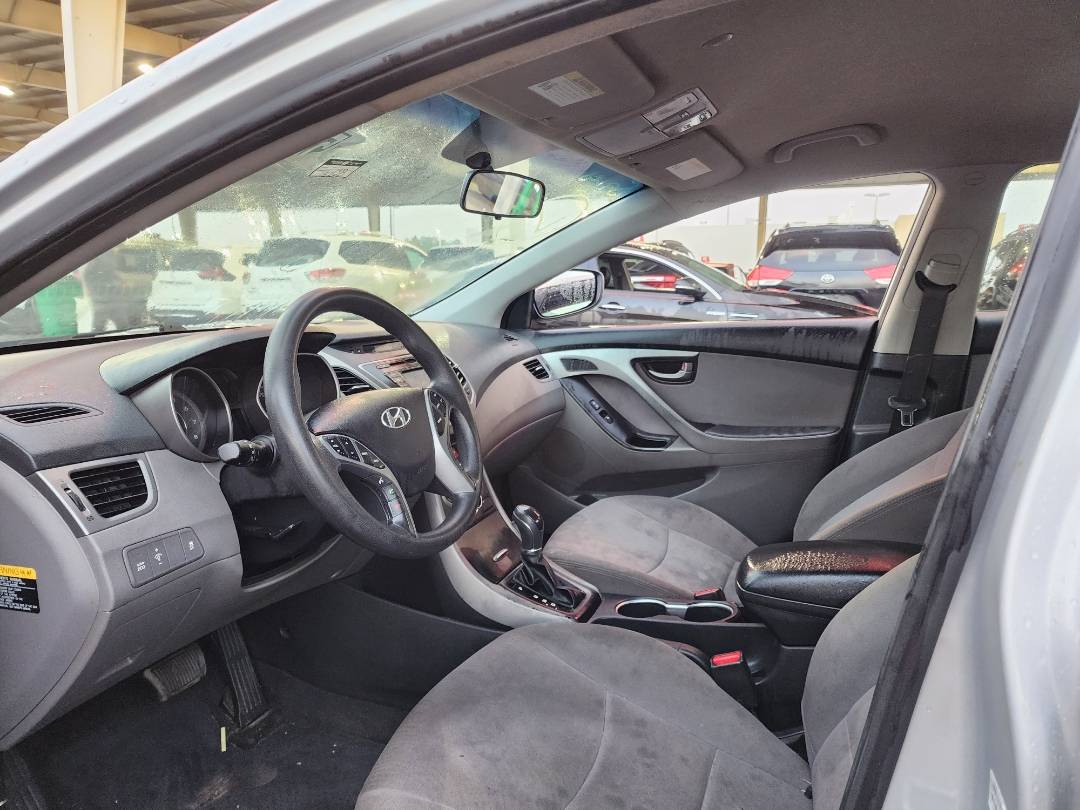 2015 HYUNDAI ELANTRA — 152061 Miles — Lot 52822234 — Souq - Marhaba Auctions Used Cars - Image 7