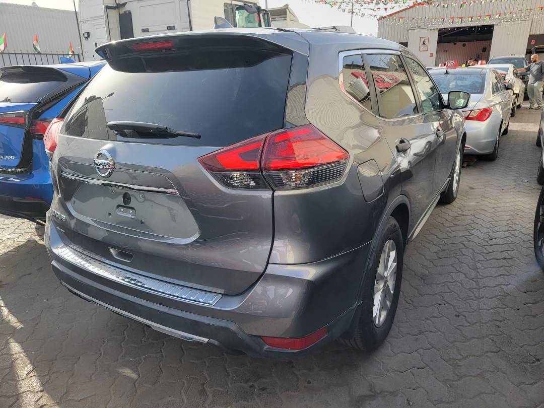 2017 NISSAN ROGUE — 176788 Miles — Lot C797254 — Main - Marhaba Auctions Used Cars - Image 4