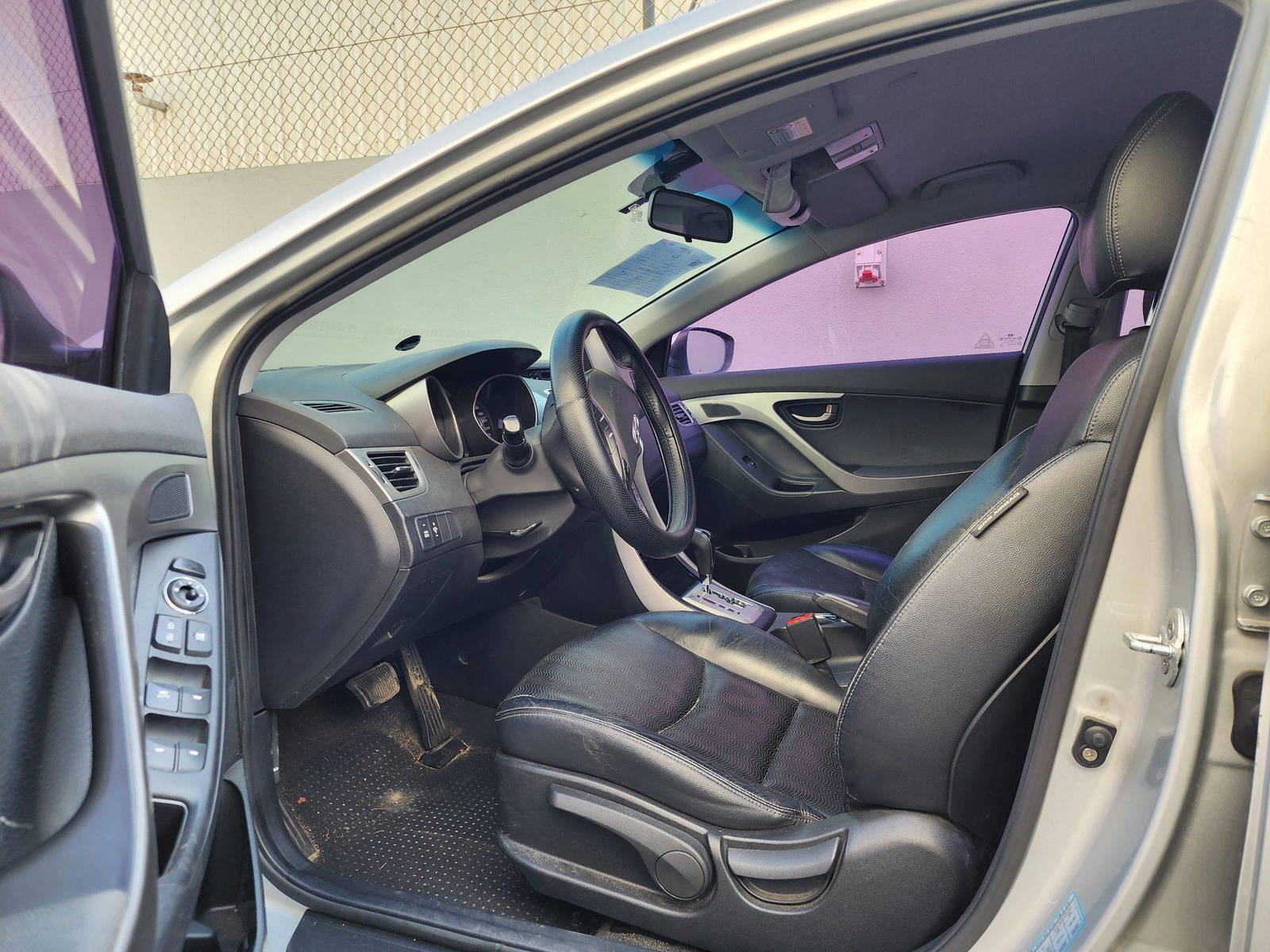 2011 HYUNDAI AVANTE — 191160 KM — Lot 132430 — Al Quoz - Marhaba Auctions Used Cars - Image 10