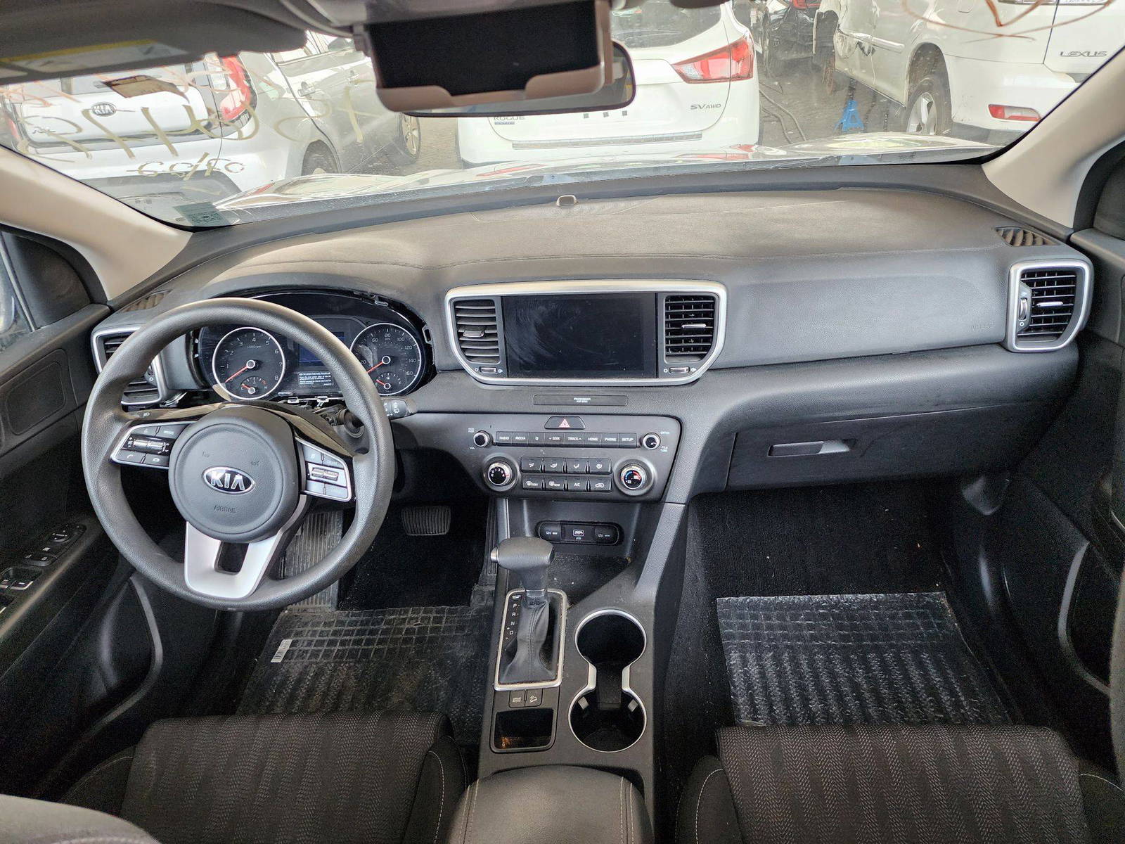 2020 KIA SPORTAGE — 141343 Miles — Lot 56478 — Souq - Marhaba Auctions Used Cars - Image 7