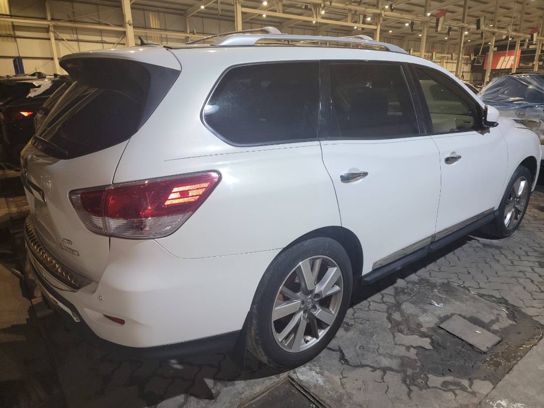 2014 NISSAN PATHFINDER — 160075 Miles — Lot 37376150 - Marhaba Auctions Used Cars - Image 3