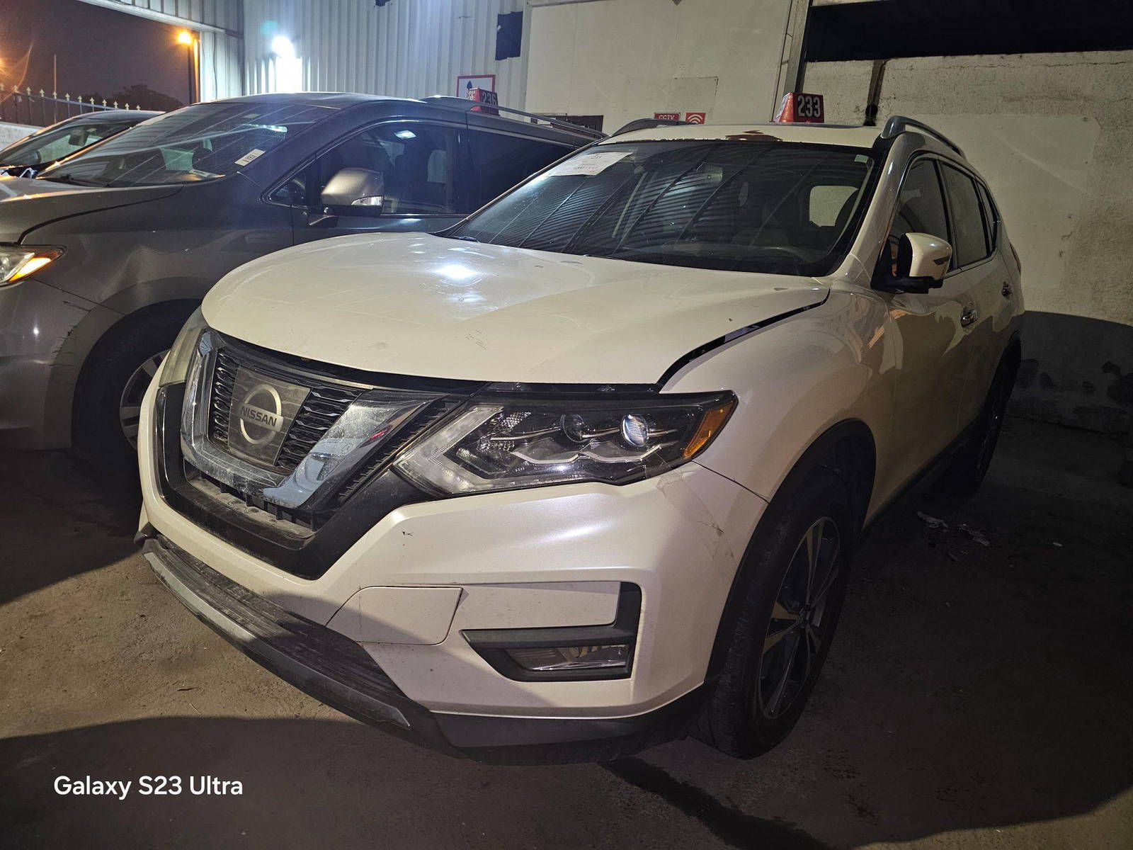 2017 NISSAN ROGUE — 182692 Miles — Lot 92898655 — Main - Marhaba Auctions Used Cars - Image 5
