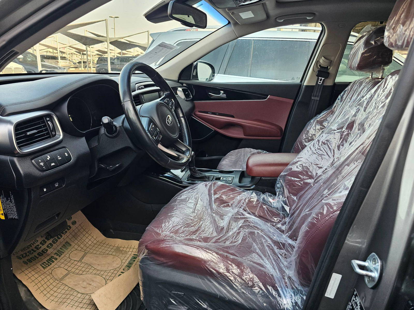 2017 KIA SORENTO — 161264 Miles — Lot 338085 — Souq - Marhaba Auctions Used Cars - Image 10