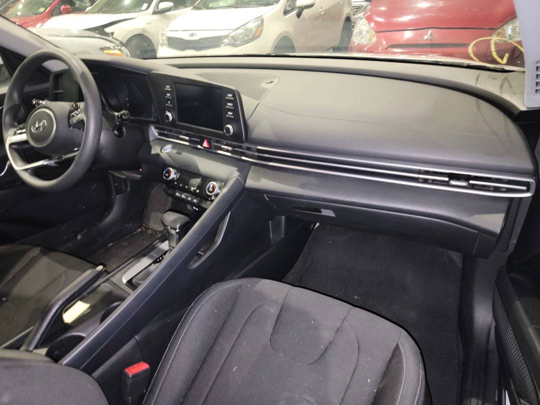 2021 HYUNDAI ELANTRA — 24934 Miles — Lot 68647123 - Marhaba Auctions Used Cars - Image 5