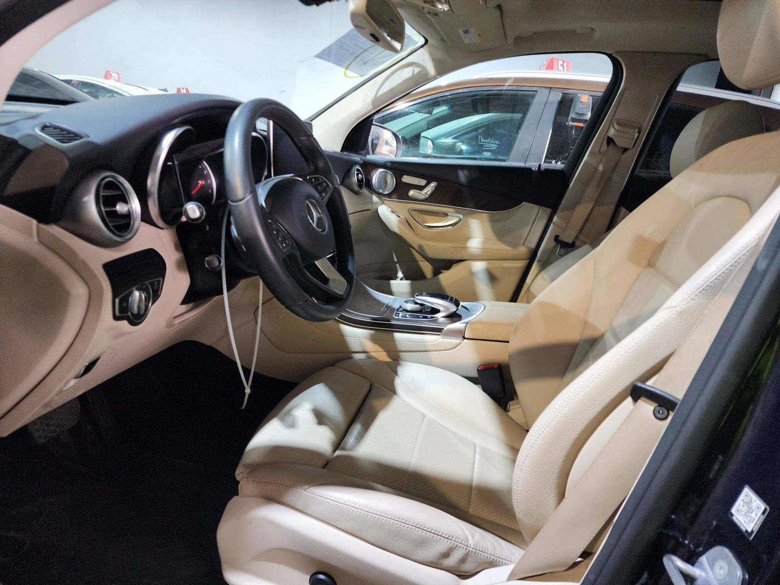 2018 MERCEDES BENZ GLC-300 — 55273 Miles — Lot V042282 — Al Quoz - Marhaba Auctions Used Cars - Image 9