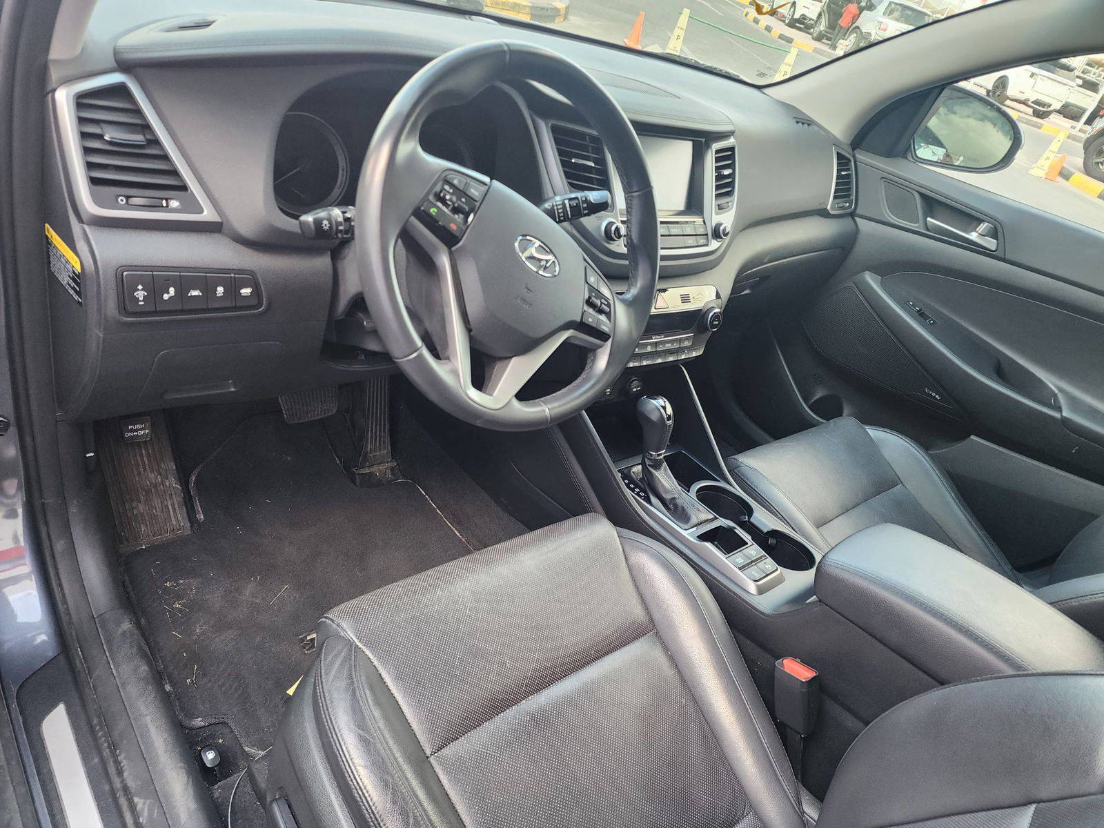 2017 HYUNDAI TUCSON — 210212 Miles — Lot 37866957 - Marhaba Auctions Used Cars - Image 4