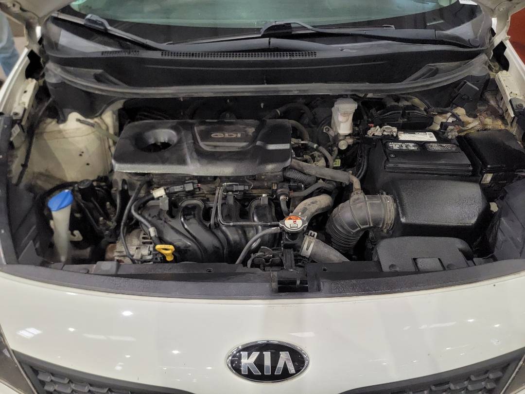 2017 KIA RIO — 160001 Miles — Lot 63578 — Souq - Marhaba Auctions Used Cars - Image 11
