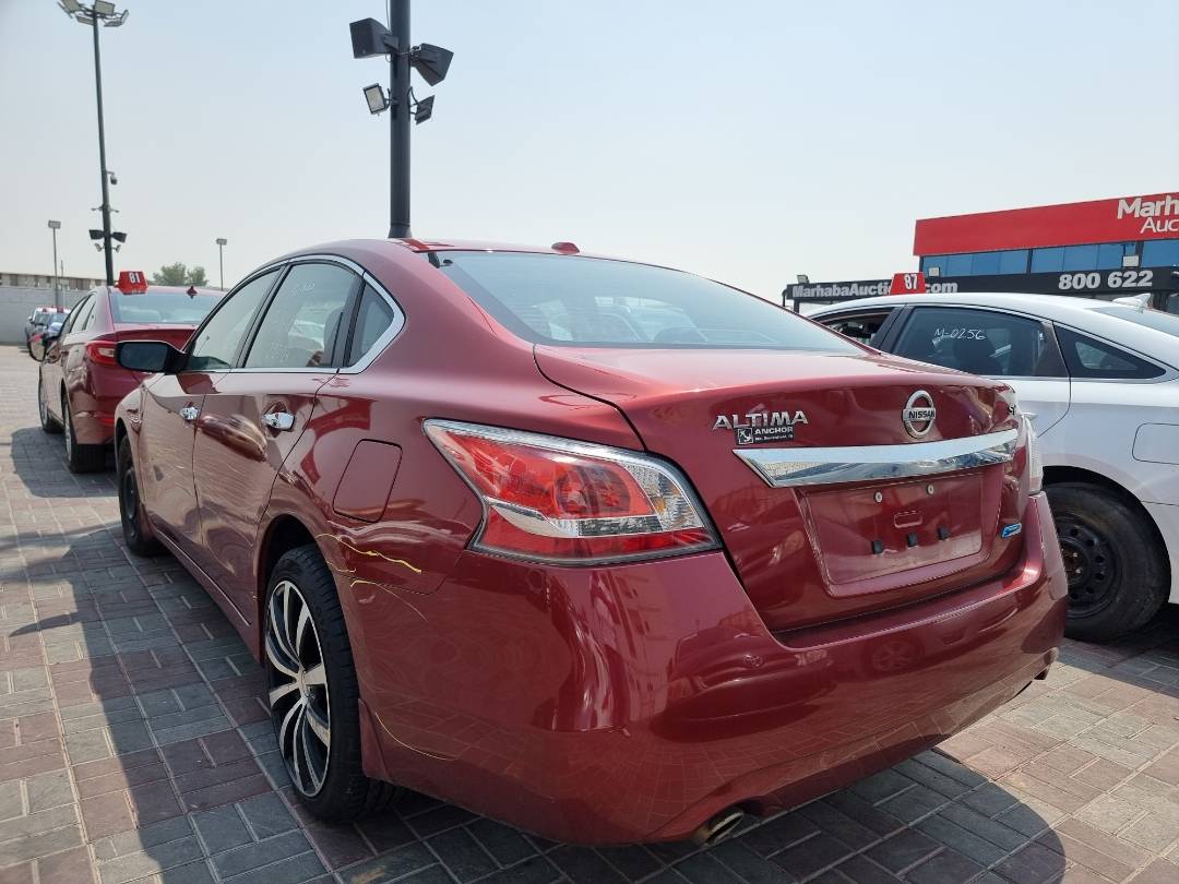 2014 NISSAN ALTIMA — 163979 Miles — Lot 39118514 — Ind. 12 - Marhaba Auctions Used Cars - Image 4