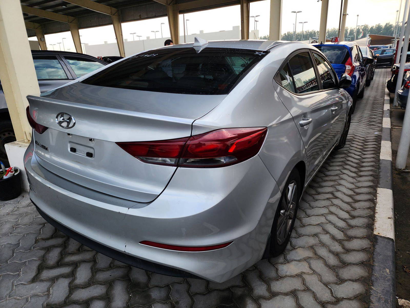 2018 HYUNDAI ELANTRA — 191813 Miles — Lot 37902564 - Marhaba Auctions Used Cars - Image 4