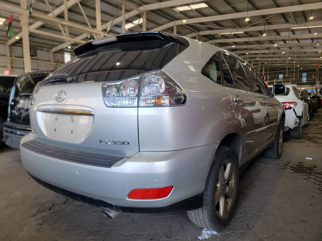2004 LEXUS RX 330 — 384551 KM — Lot 0056648 — Main - Marhaba Auctions Used Cars - Image 3