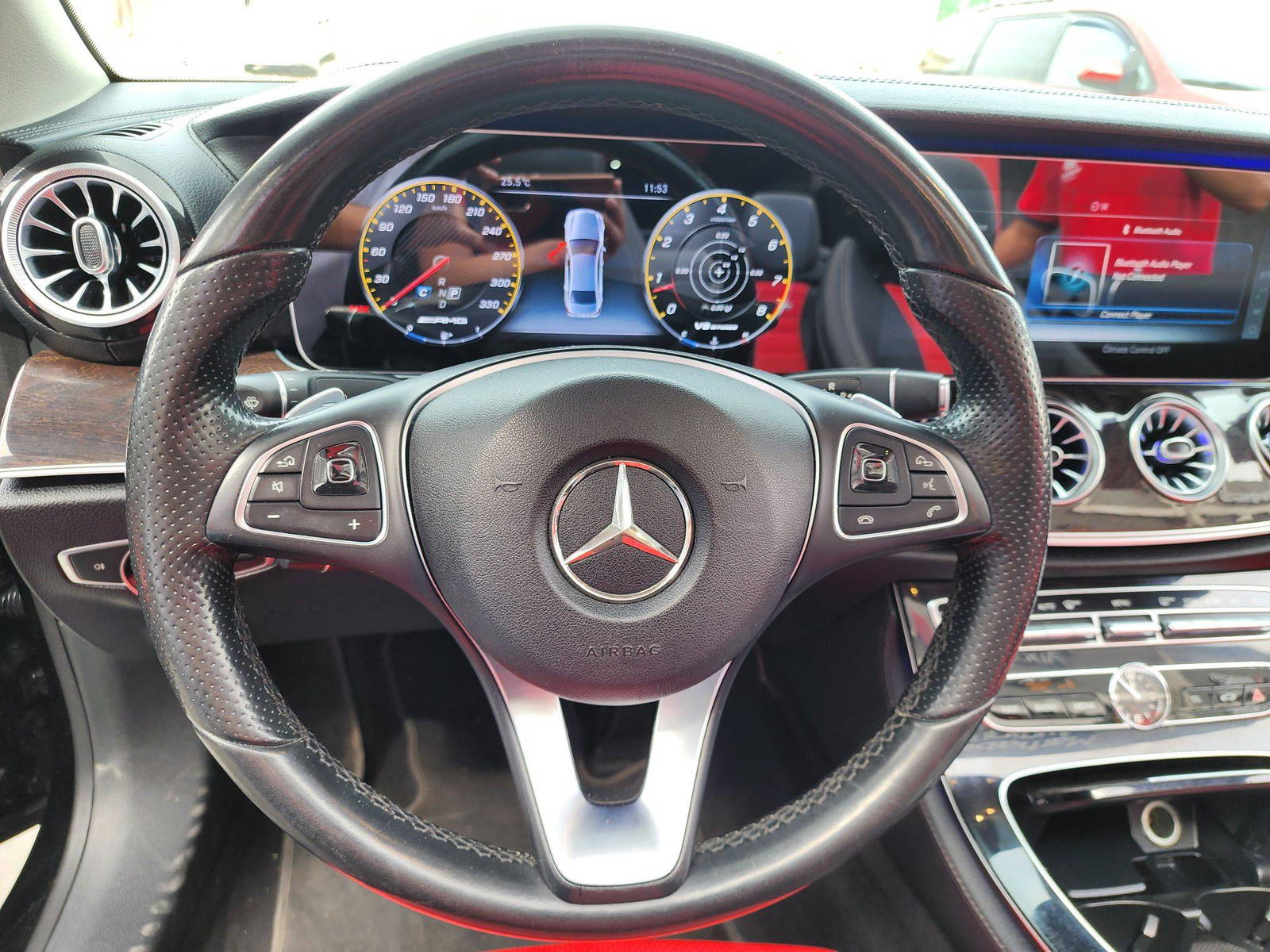 2018 MERCEDES BENZ E-400 — 47348 KM — Lot 45353 — Al Quoz - Marhaba Auctions Used Cars - Image 11