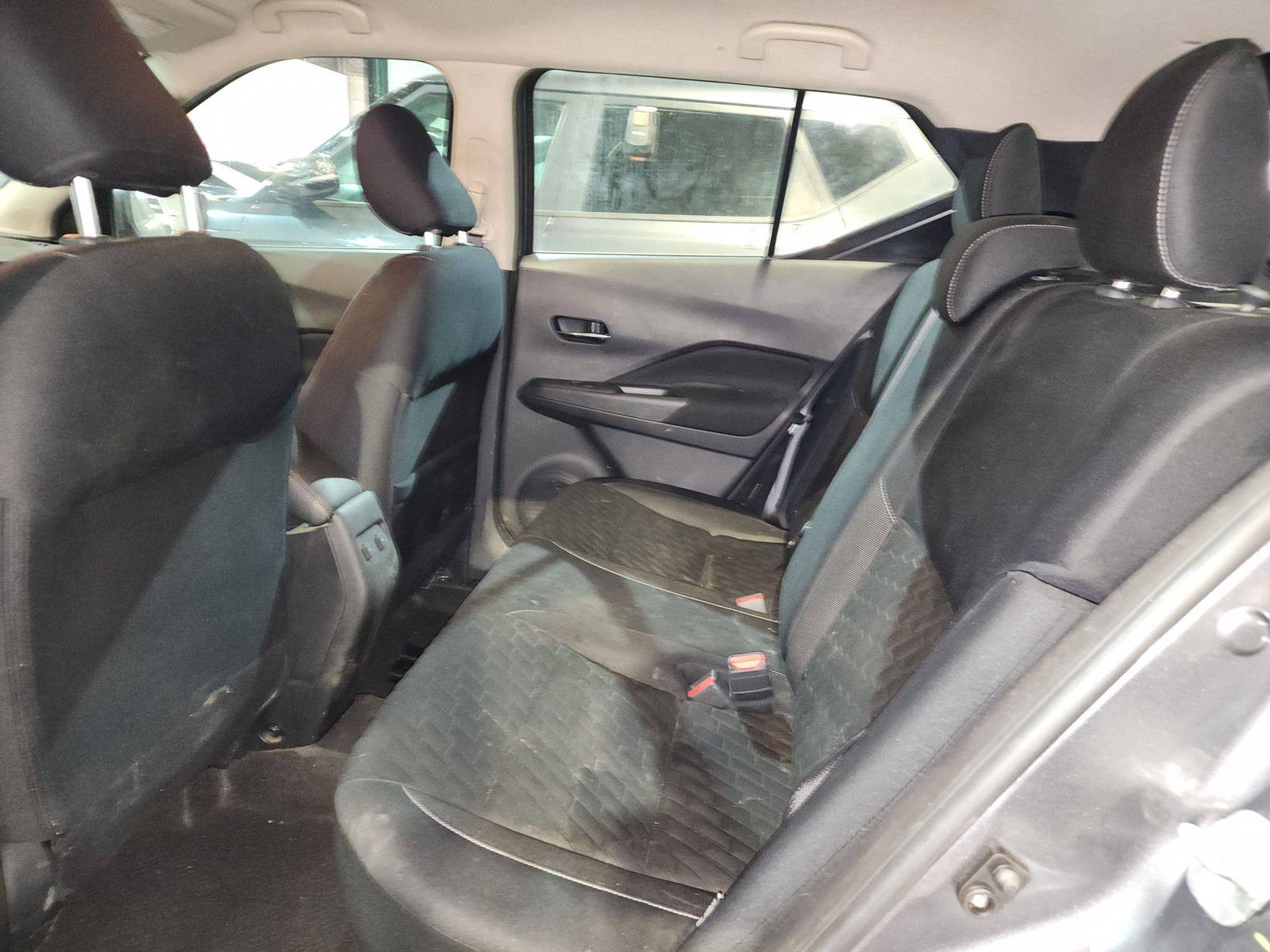 2021 NISSAN KICKS — 49869 Miles — Lot 36890 — Al Quoz - Marhaba Auctions Used Cars - Image 6
