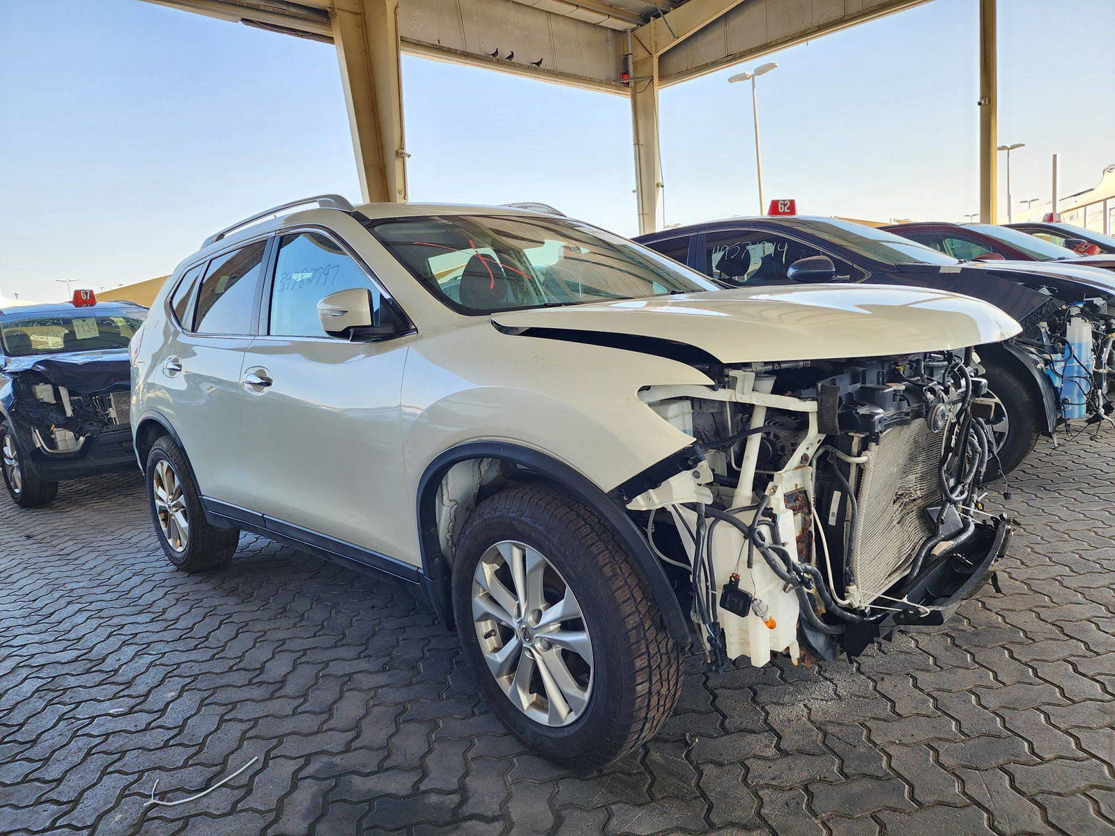 2015 NISSAN ROGUE — 133896 Miles — Lot 39782797 — Souq - Marhaba Auctions Used Cars - Image 4
