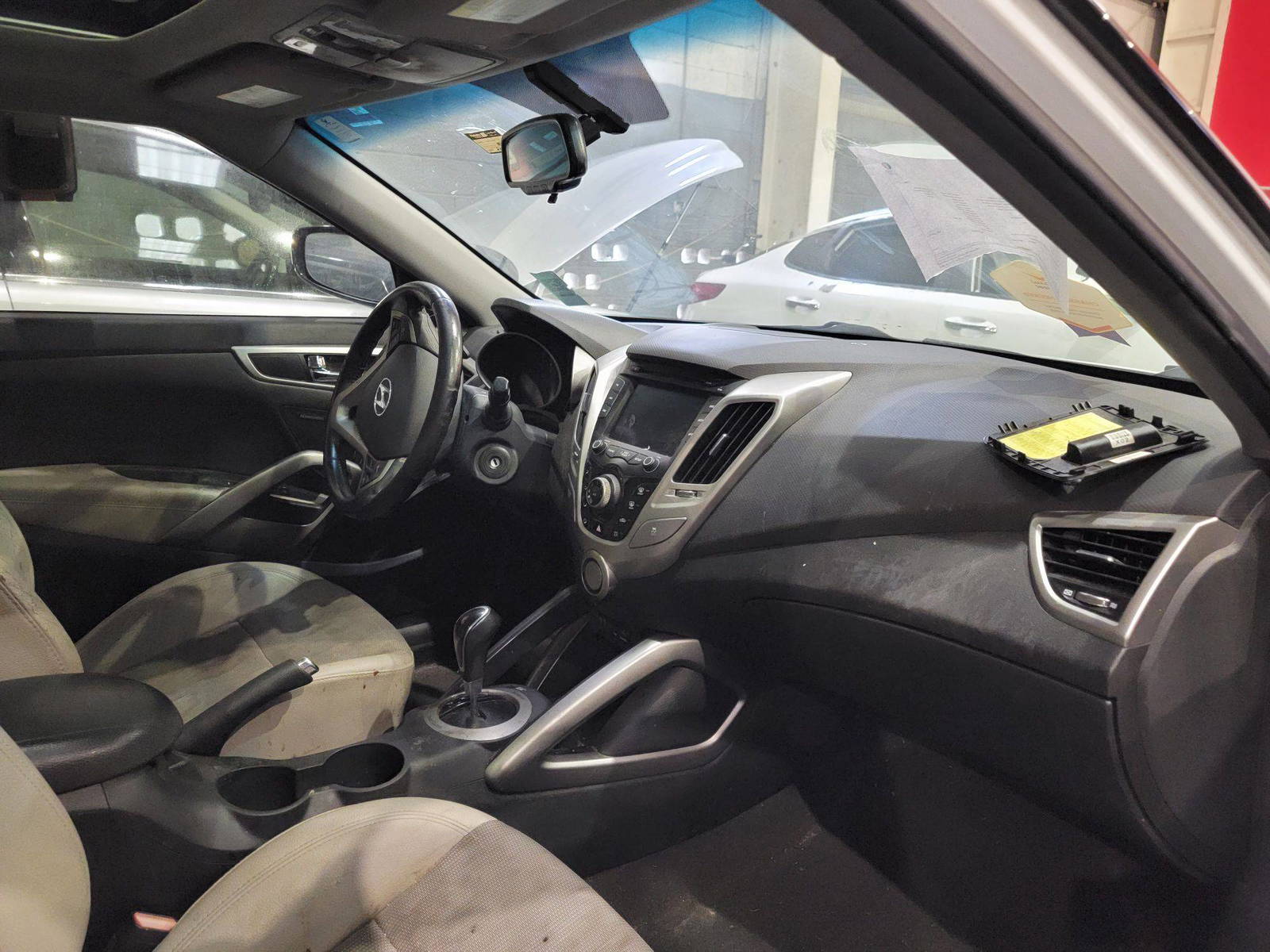 HYUNDAI VELOSTER 2013 - Marhaba Auction Used Cars - Image 7