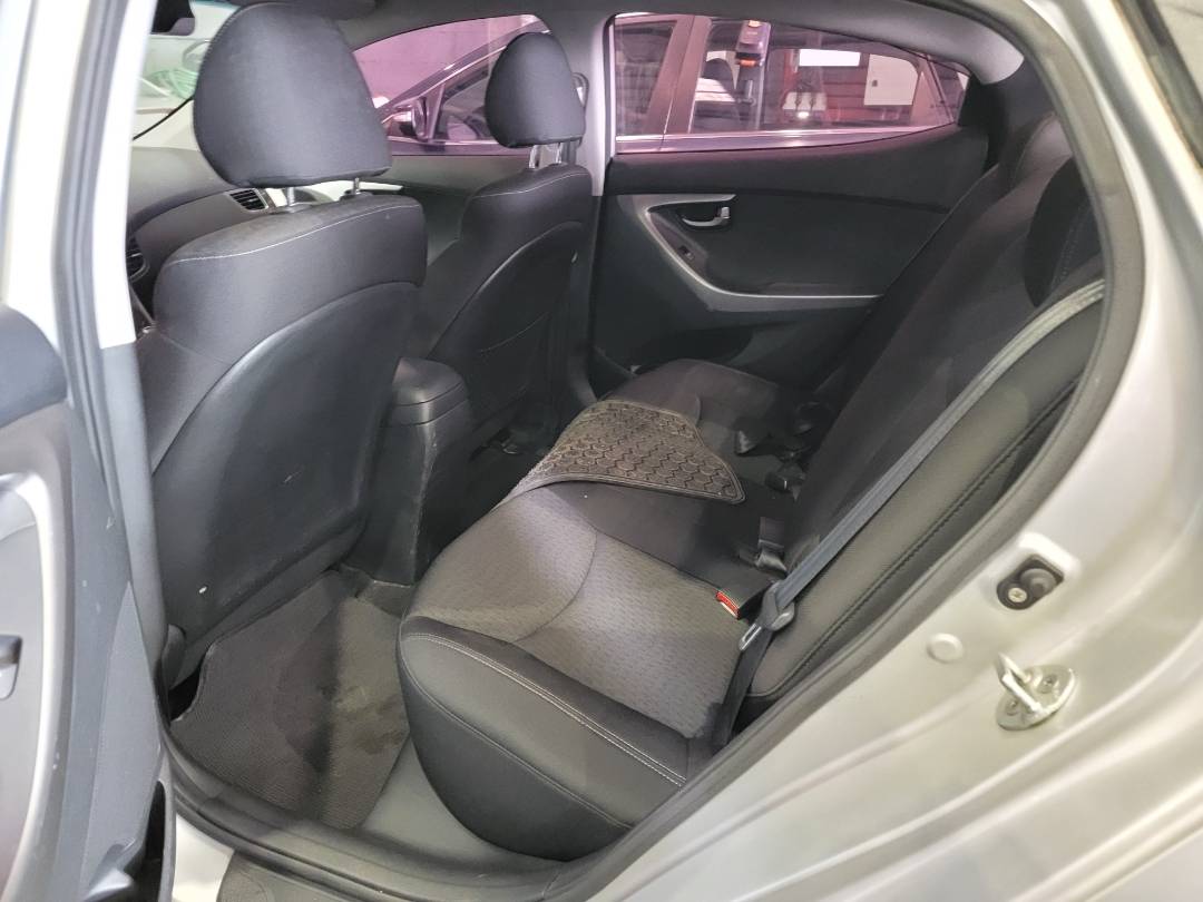 2011 HYUNDAI AVANTE — 190512 KM — Lot U171310 — Main - Marhaba Auctions Used Cars - Image 6