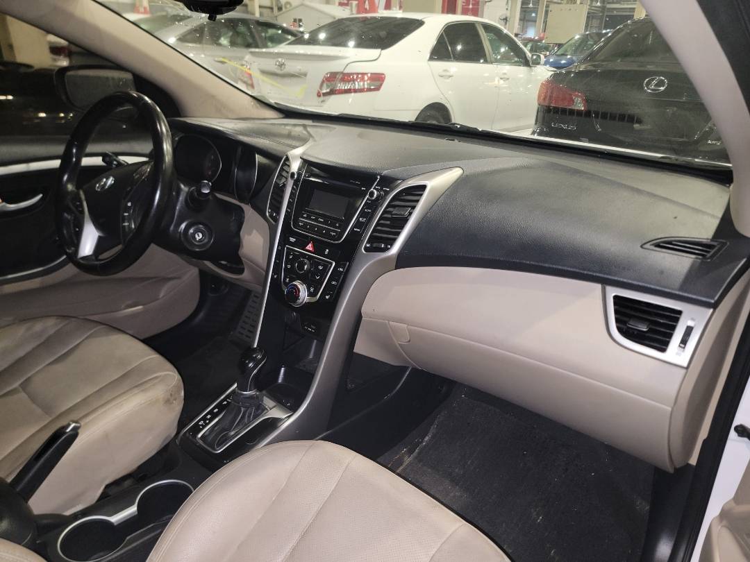 2013 HYUNDAI ELANTRA — 127617 Miles — Lot 75692413 - Marhaba Auctions Used Cars - Image 10