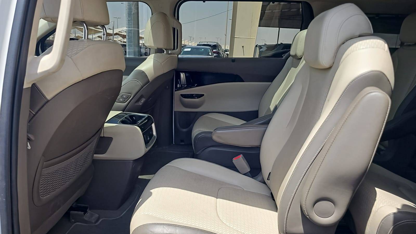 KIA CARNIVAL LX 2021 - Marhaba Auction Used Cars - Image 11