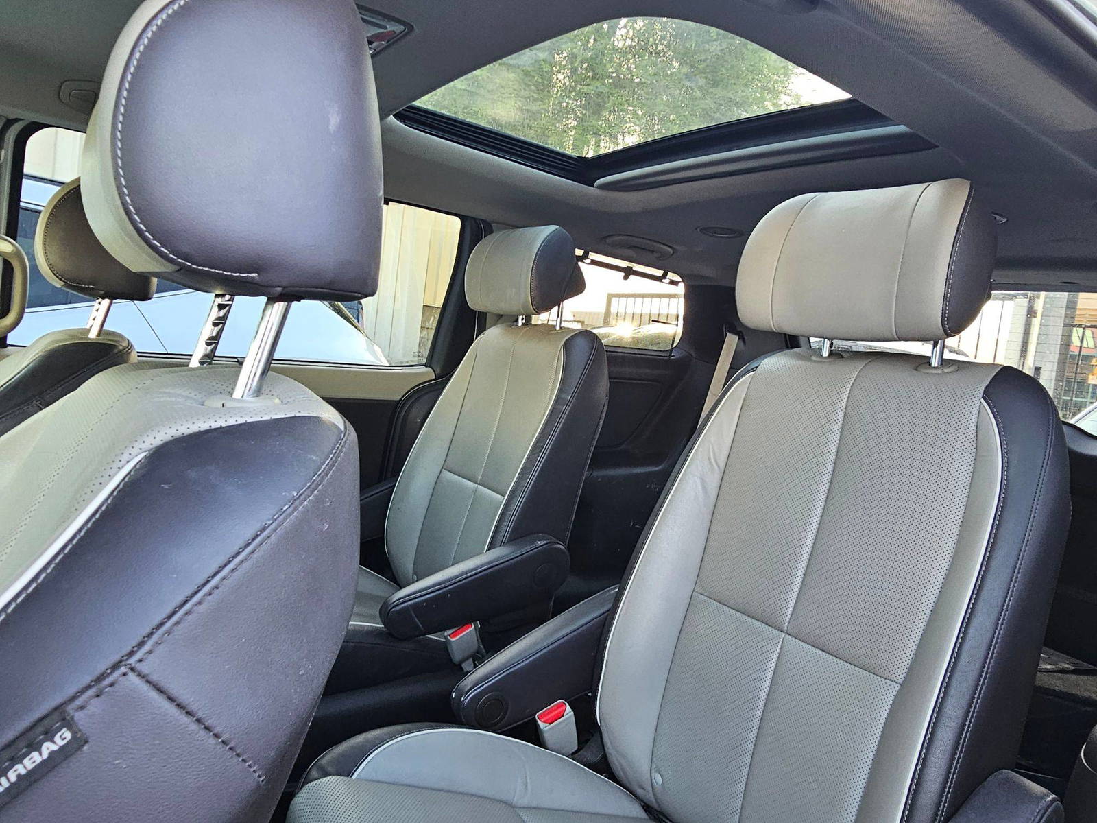 KIA SEDONA 2016 - Marhaba Auction Used Cars - Image 7