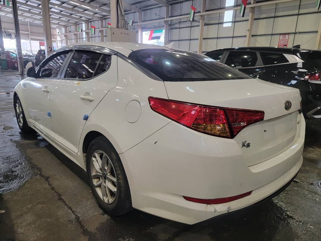 2013 KIA K5 — 144395 KM — Lot 295772 — Main - Marhaba Auctions Used Cars - Image 5