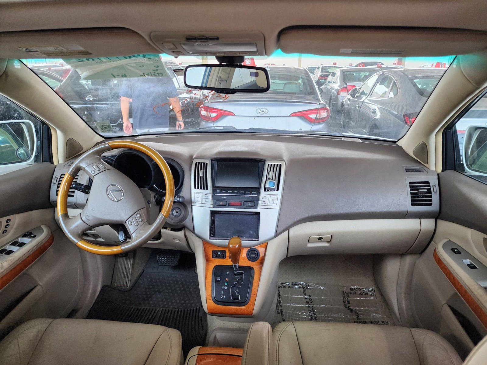 2008 LEXUS RX 350 — 175152 Miles — Lot 8C060685 — Souq - Marhaba Auctions Used Cars - Image 5