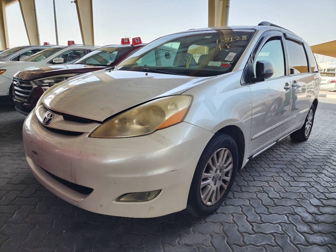 2008 TOYOTA SIENNA — 208444 Miles — Lot 39190752 — Souq - Marhaba Auctions Used Cars - Image 3