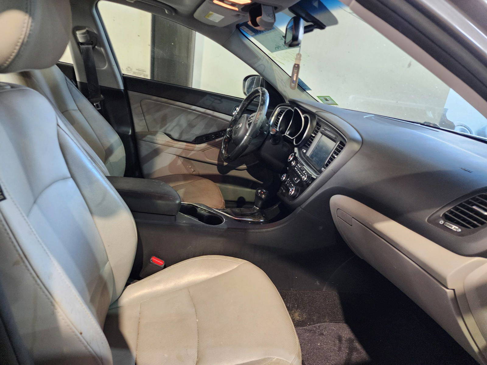 2015 KIA OPTIMA — 146808 Miles — Lot 40578803 — Al Quoz - Marhaba Auctions Used Cars - Image 9