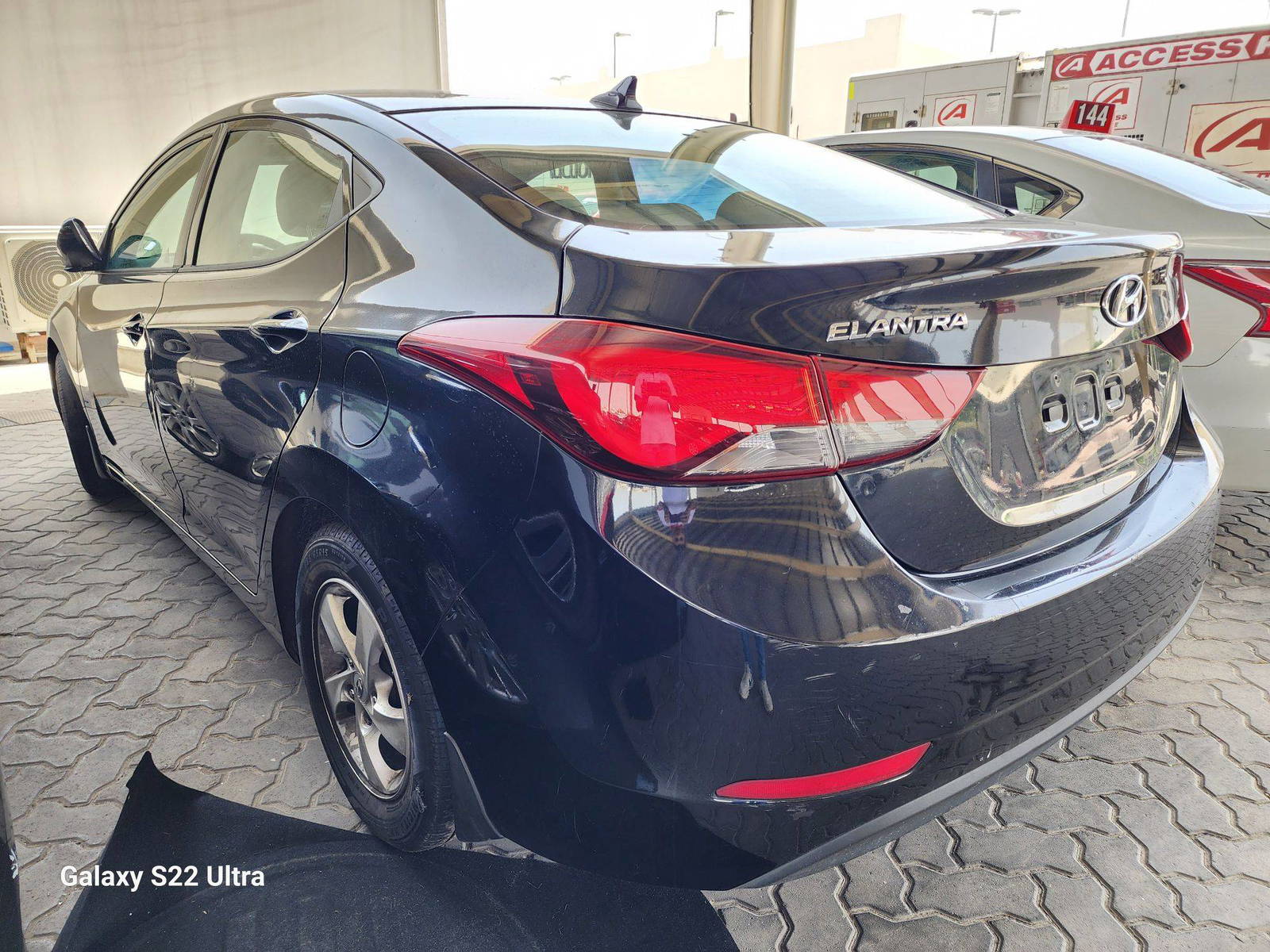 2014 HYUNDAI ELANTRA — 211537 Miles — Lot U216893 - Marhaba Auctions Used Cars - Image 4