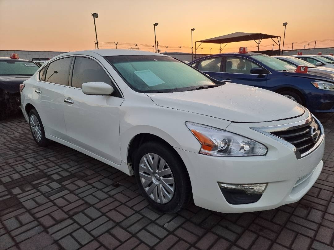 2015 NISSAN ALTIMA — 180159 Miles — Lot 215487 — Ind. 12 - Marhaba Auctions Used Cars - Image 3