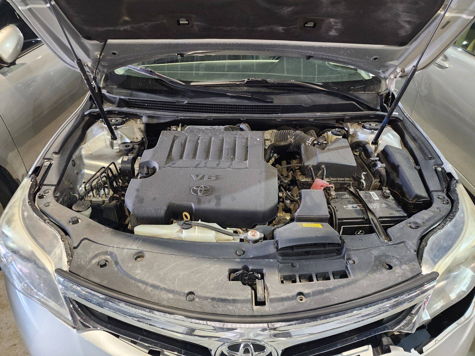 TOYOTA AVALON 2013 - Marhaba Auction Used Cars - Image 12