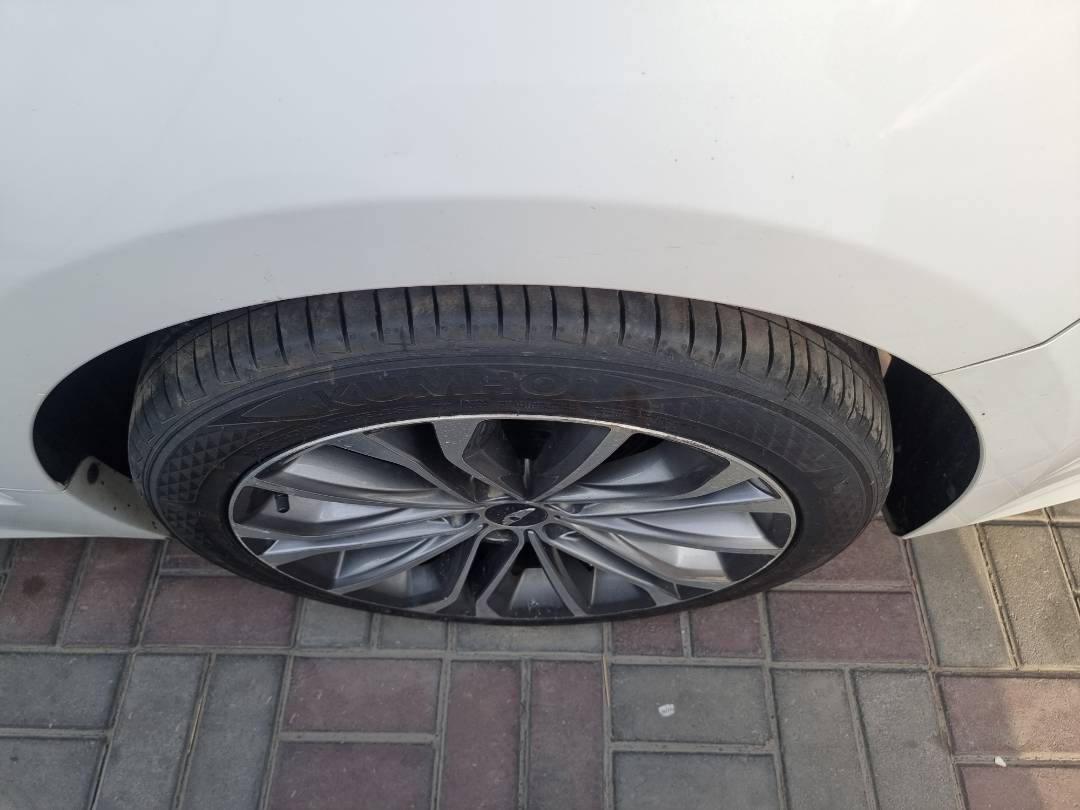 2013 KIA K5 — 190486 KM — Lot 125478 — Main - Marhaba Auctions Used Cars - Image 9