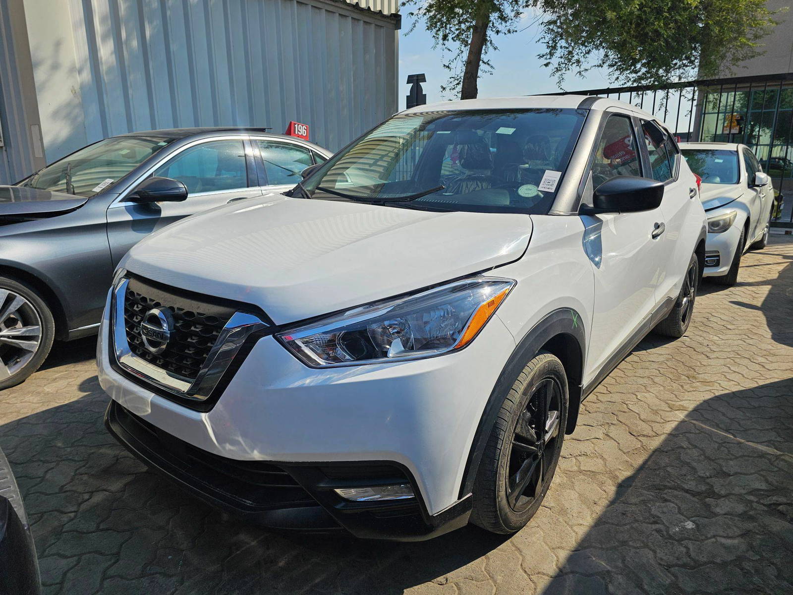 2020 NISSAN KICKS — 37959 Miles — Lot V4LL520470 — Main - Marhaba Auctions Used Cars - Image 3