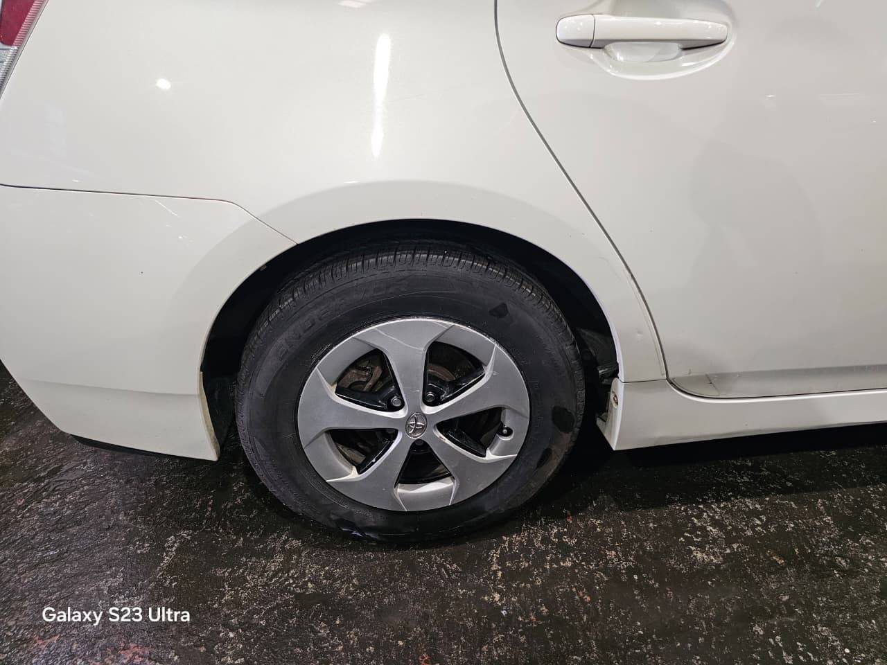 TOYOTA PRIUS 2015 - Marhaba Auction Used Cars - Image 9