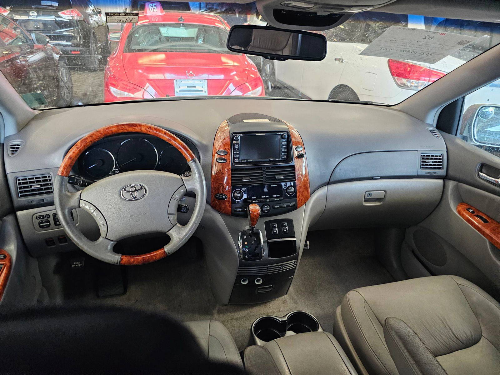 TOYOTA SIENNA 2007 - Marhaba Auction Used Cars - Image 8