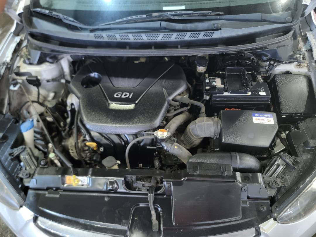 2012 HYUNDAI AVANTE — 132893 KM — Lot U358399 — Main - Marhaba Auctions Used Cars - Image 9