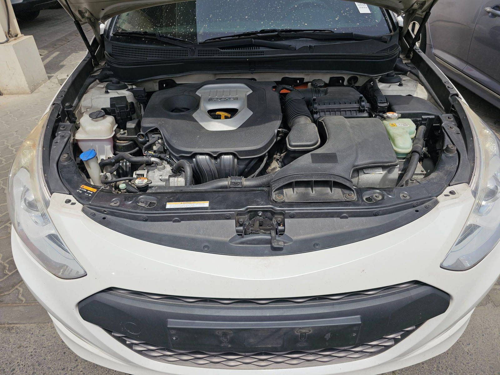 2014 HYUNDAI SONATA — 182325 KM — Lot 076108 — Souq - Marhaba Auctions Used Cars - Image 13