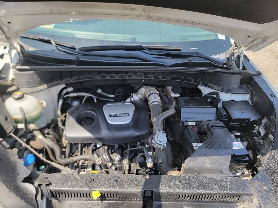 2017 HYUNDAI TUCSON — 65848 Miles — Lot 3A27HU541527 — Main - Marhaba Auctions Used Cars - Image 9